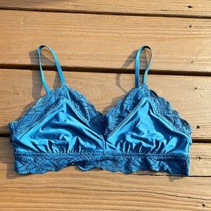 Aerie blue satin & lace unlined bralette. Size medium